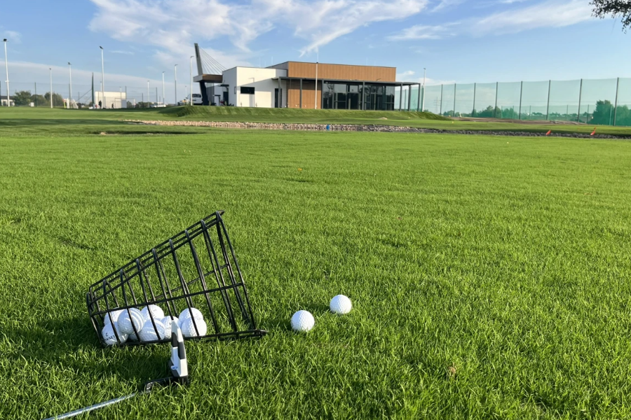Indoor simulator at Golf Park Białystok